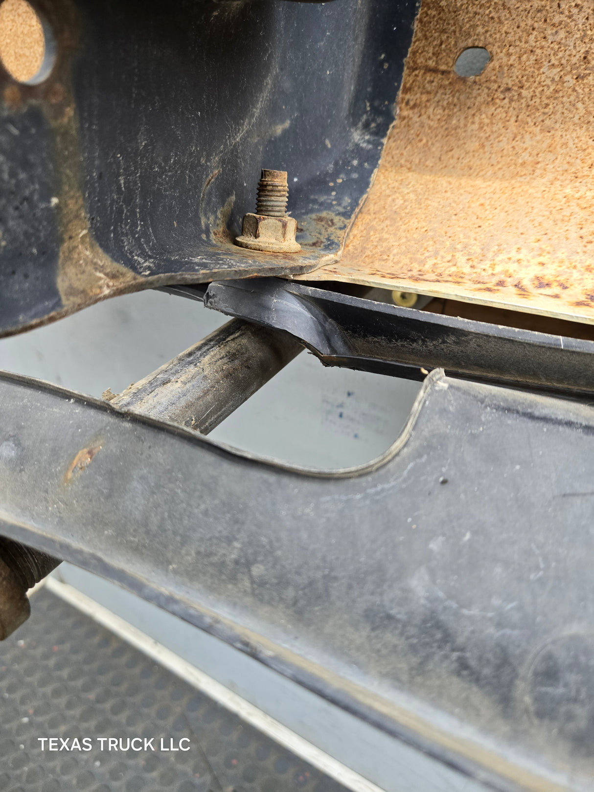 1988-1998 Chevrolet / GMC 1500 2500 3500 Front Bumper