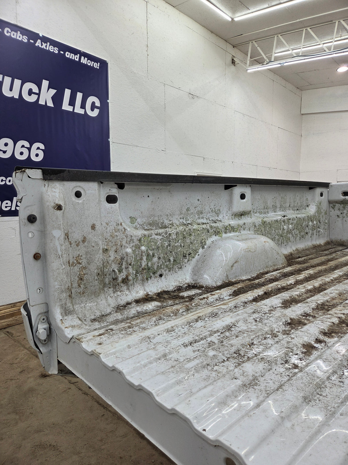 2014-2019 Chevrolet Silverado 1500 2500HD 3500HD 8' Long Truck Bed