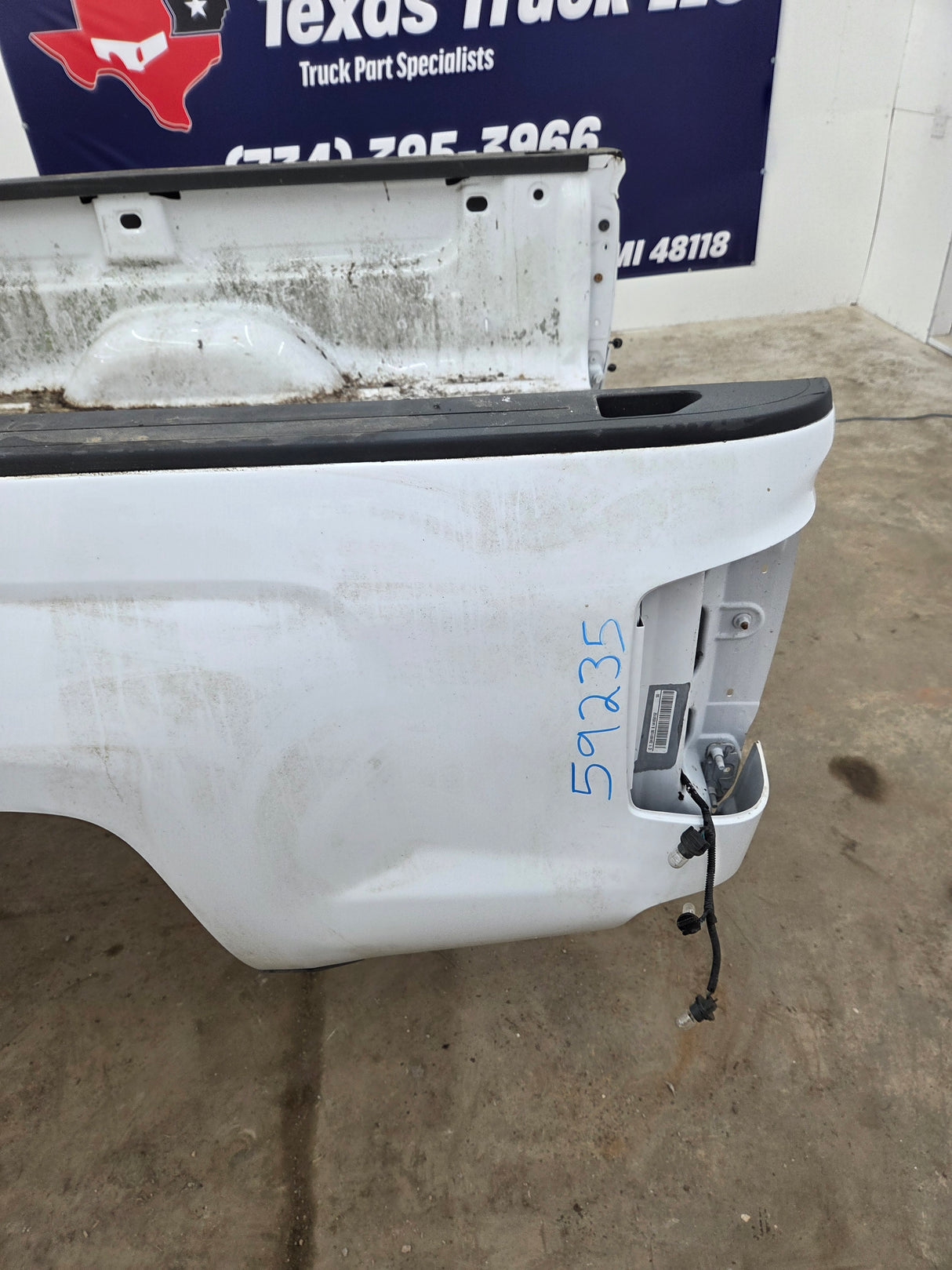 2014-2019 Chevrolet Silverado 1500 2500HD 3500HD 8' Long Truck Bed