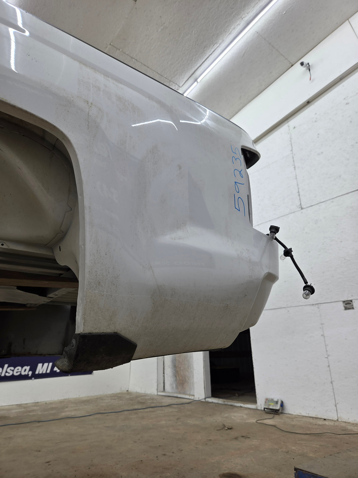 2014-2019 Chevrolet Silverado 1500 2500HD 3500HD 8' Long Truck Bed