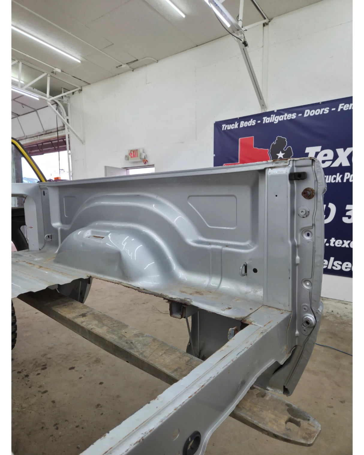 2003-2008 Dodge Ram 1500 2500 3500 3rd Gen 6' 4" Short Truck Bed