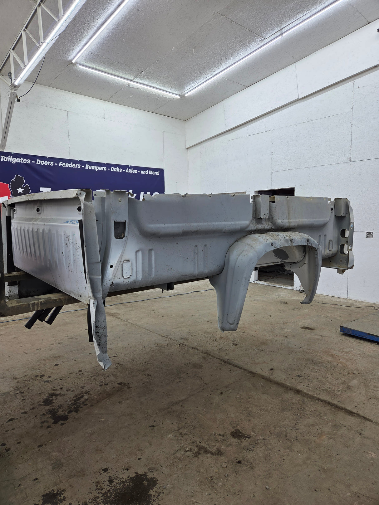 2007-2013 GMC Sierra 1500 2500 3500 HD 8' Long Truck Bed