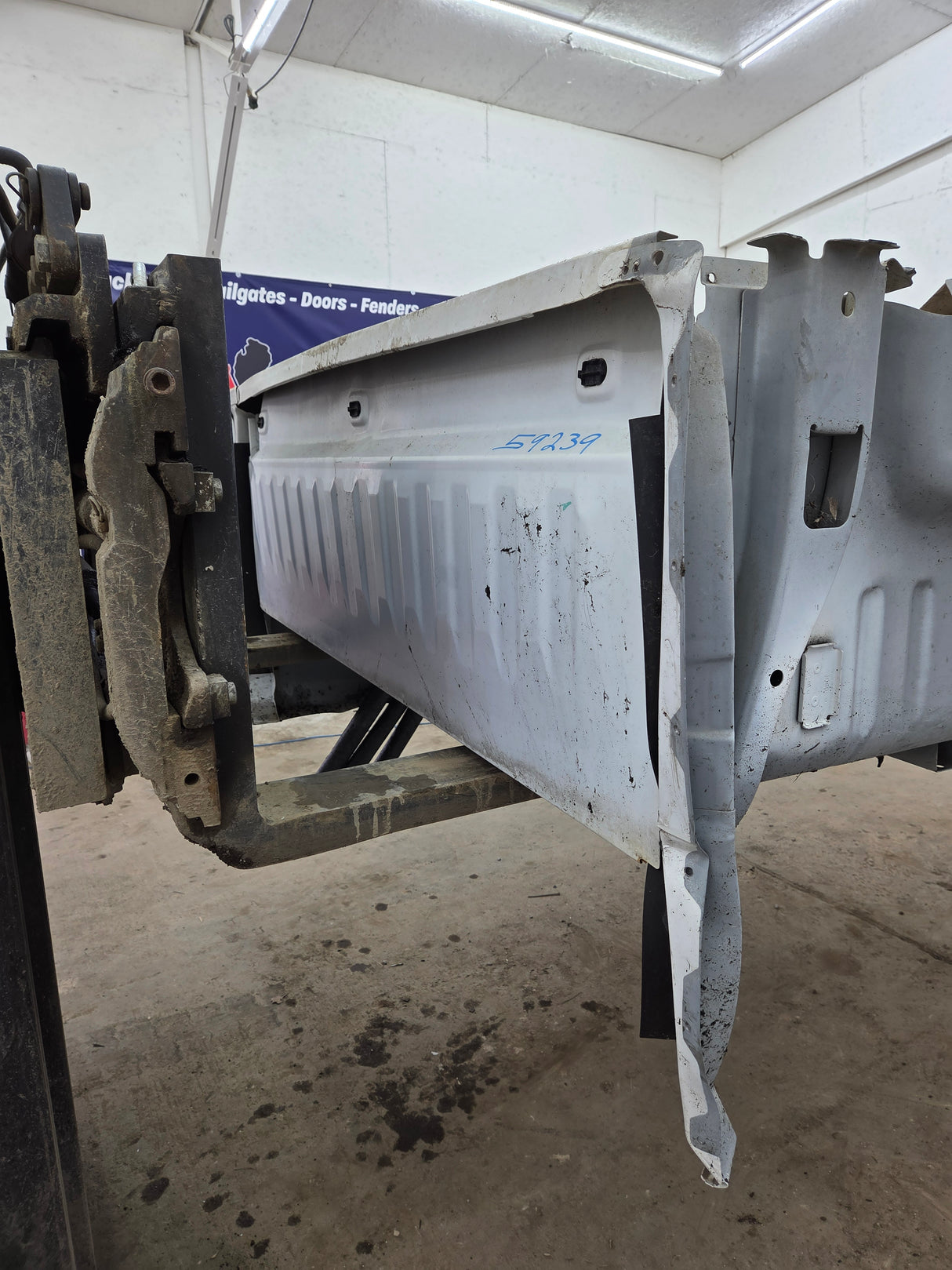 2007-2013 GMC Sierra 1500 2500 3500 HD 8' Long Truck Bed