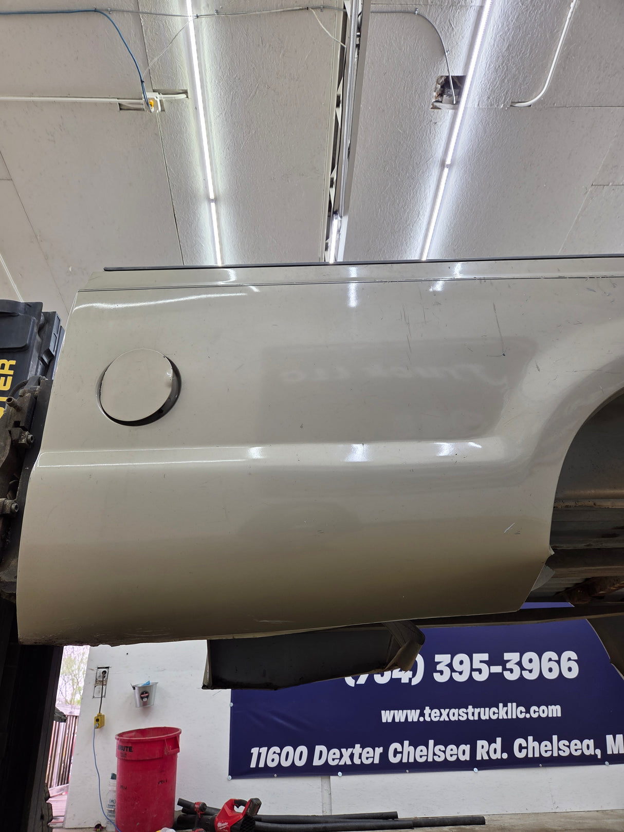 1999-2010 Ford F250 F350 Super Duty 8' Long Truck Bed