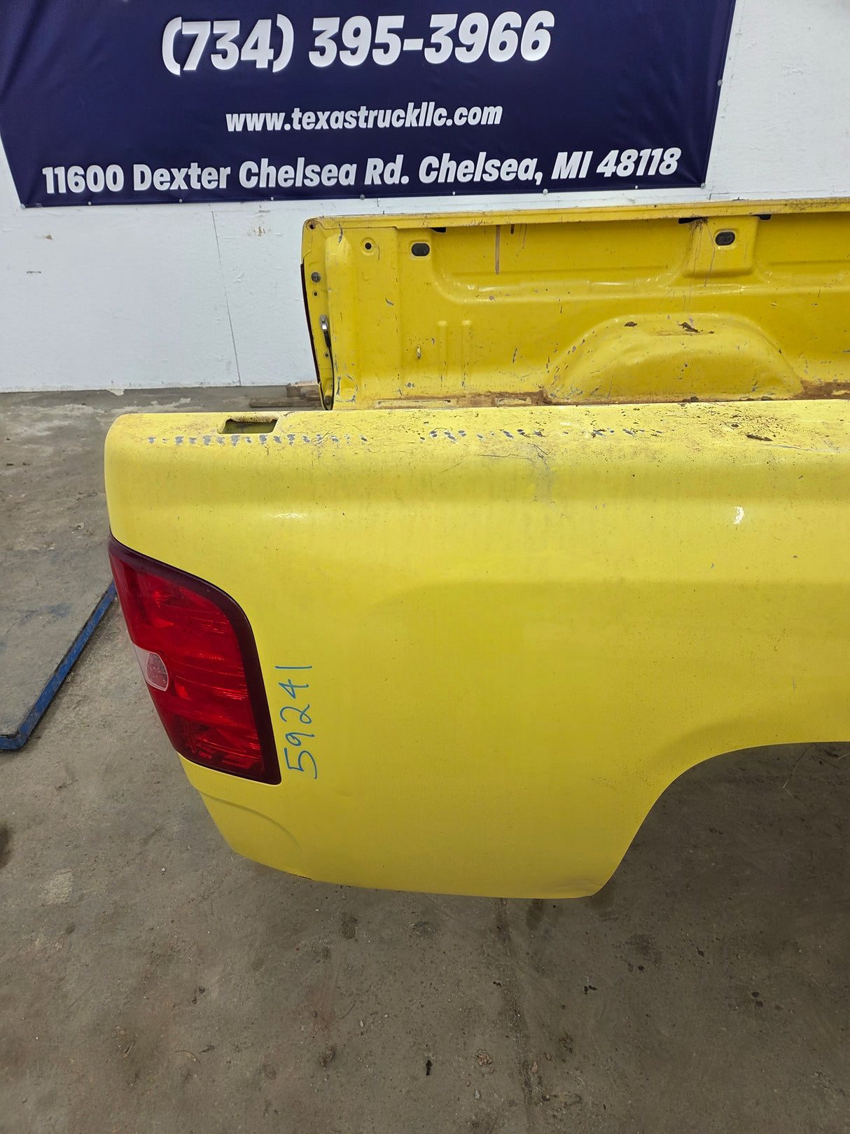 2007-2013 Chevrolet Silverado 1500 2500 3500 HD 8' Long Truck Bed
