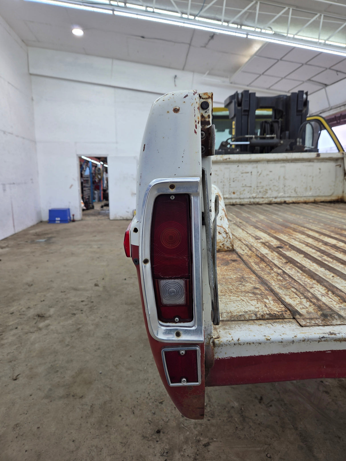 1967-1972 Ford F100 F250 F350 8' Long Truck Bed