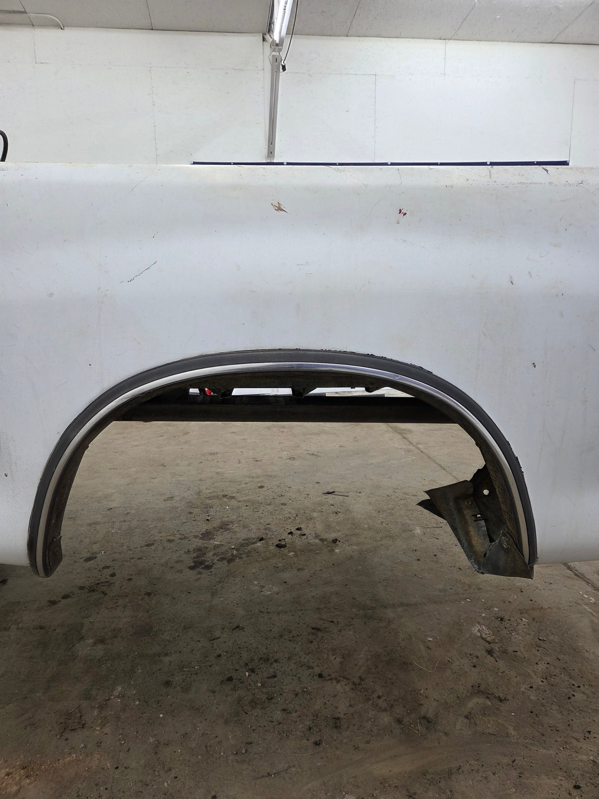 1999-2006 Toyota Tundra Short Bed 6' 5" Truck Bed
