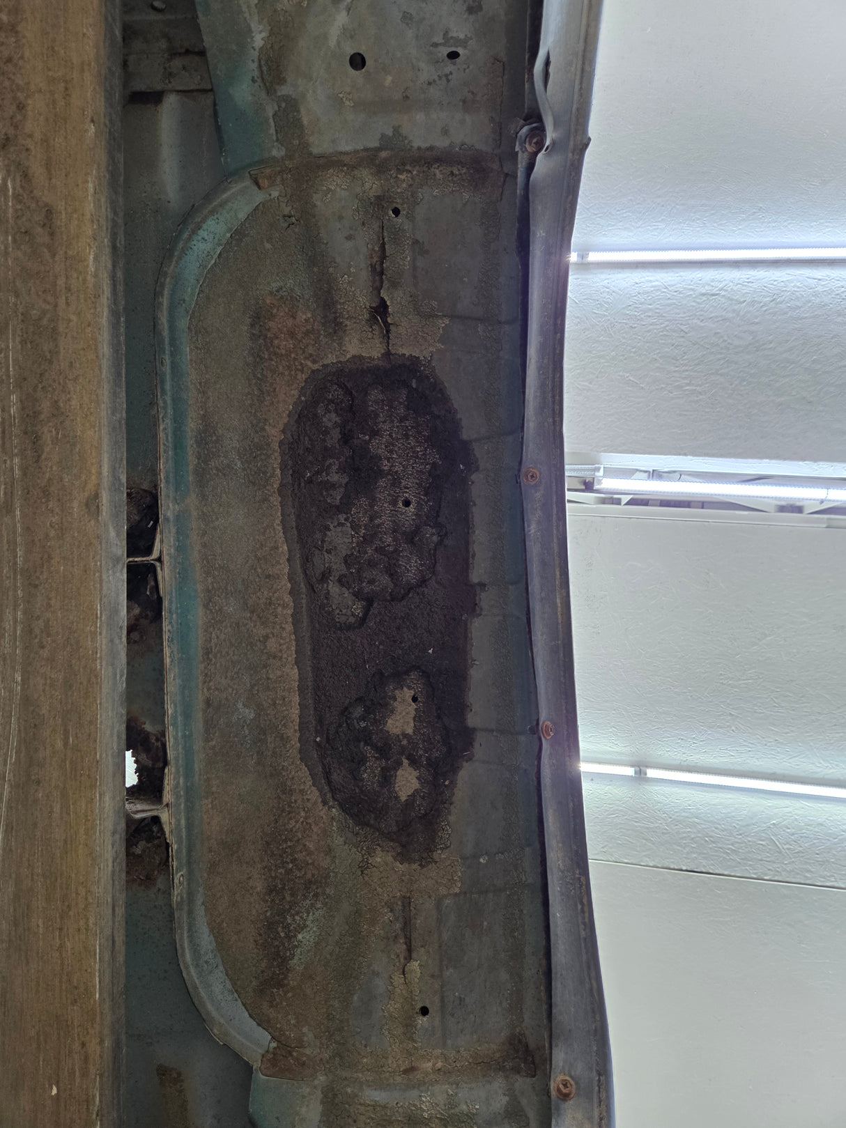 1999-2006 Toyota Tundra Short Bed 6' 5" Truck Bed