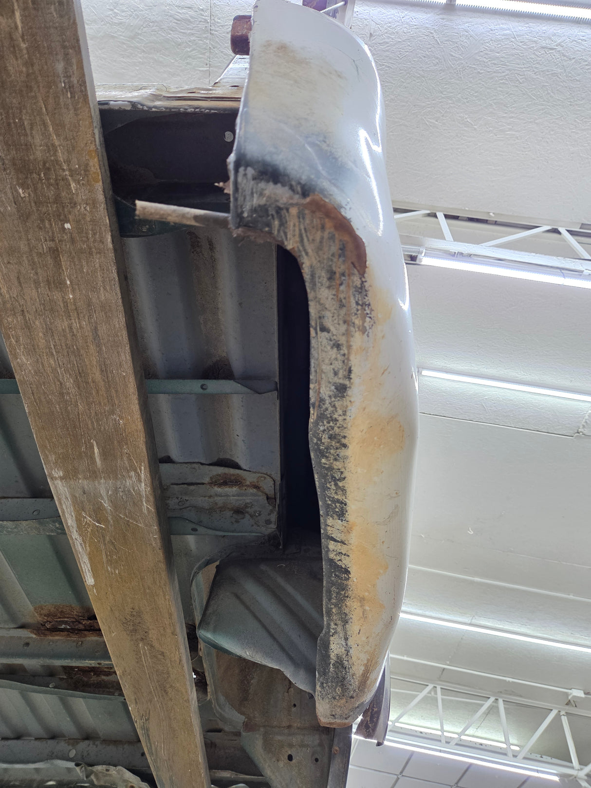 1999-2006 Toyota Tundra Short Bed 6' 5" Truck Bed