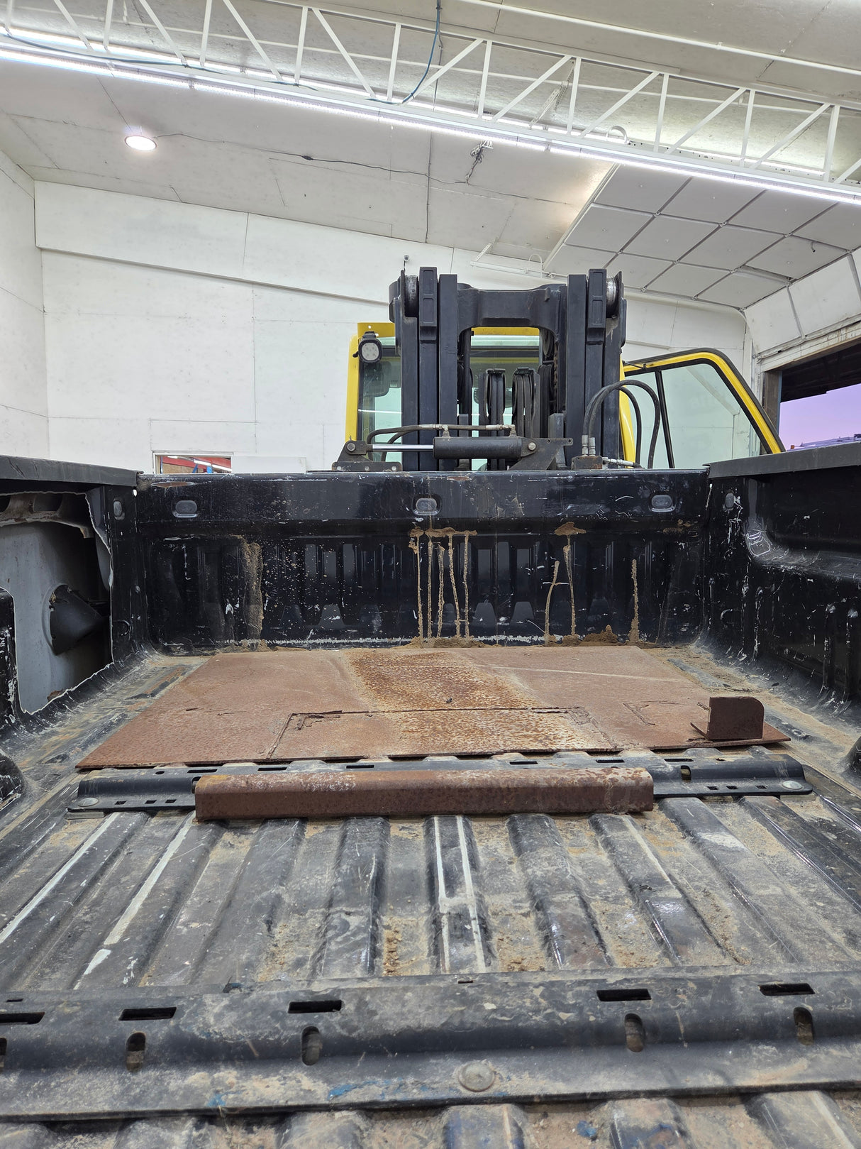 2014-2019 Chevrolet Silverado / GMC Sierra 3500 HD 8' Dually Truck Bed