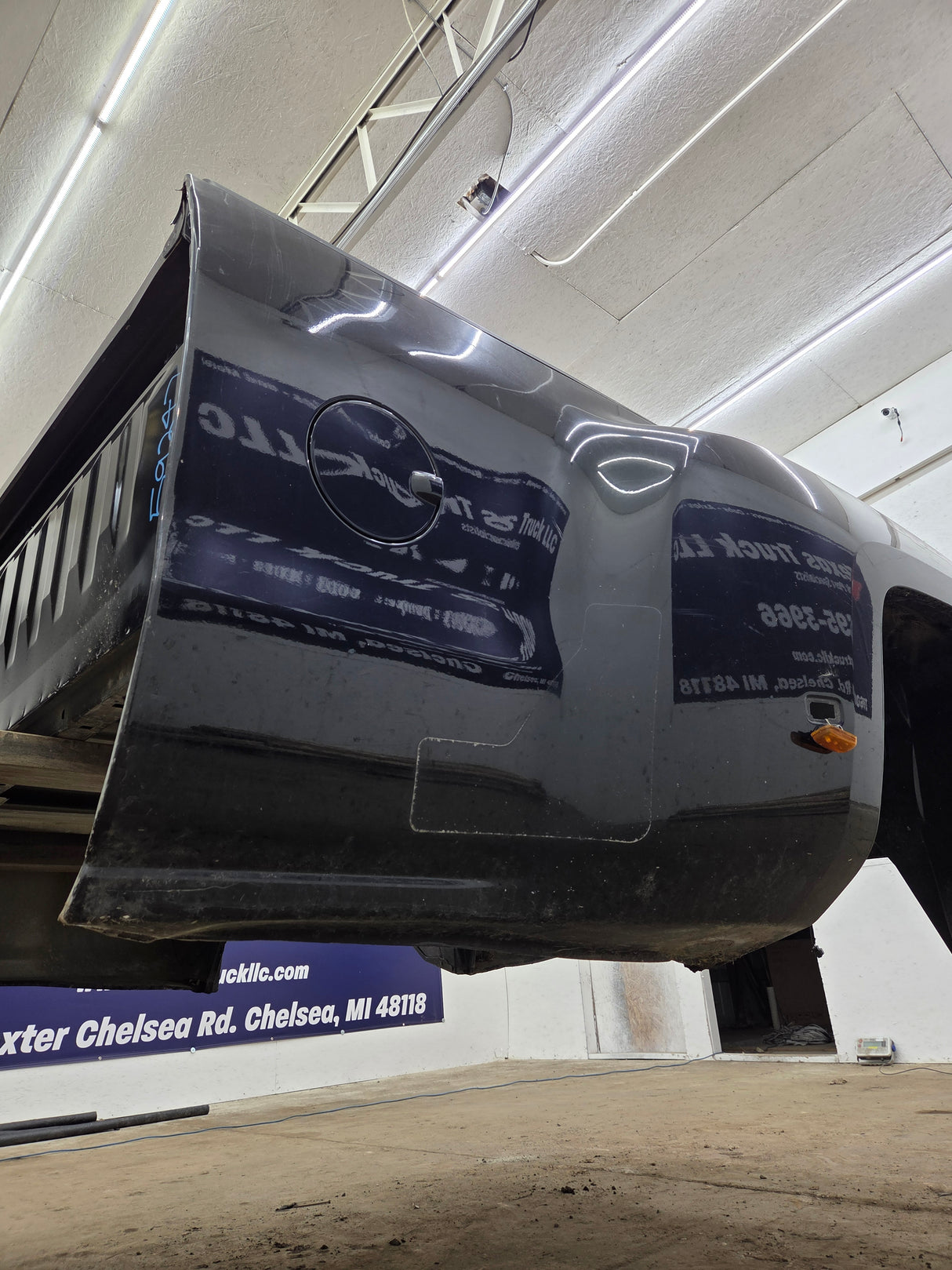 2014-2019 Chevrolet Silverado / GMC Sierra 3500 HD 8' Dually Truck Bed