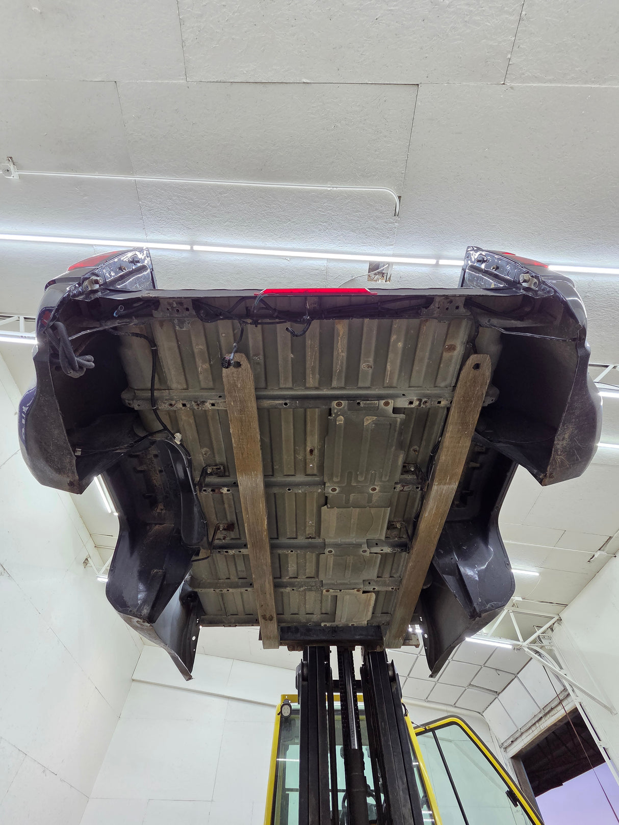 2014-2019 Chevrolet Silverado / GMC Sierra 3500 HD 8' Dually Truck Bed