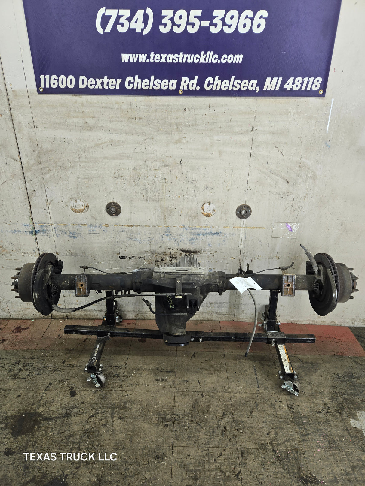 2008-2010 Ford Super Duty F250 F350 SRW Rear Axle 3.73 Gear Ratio