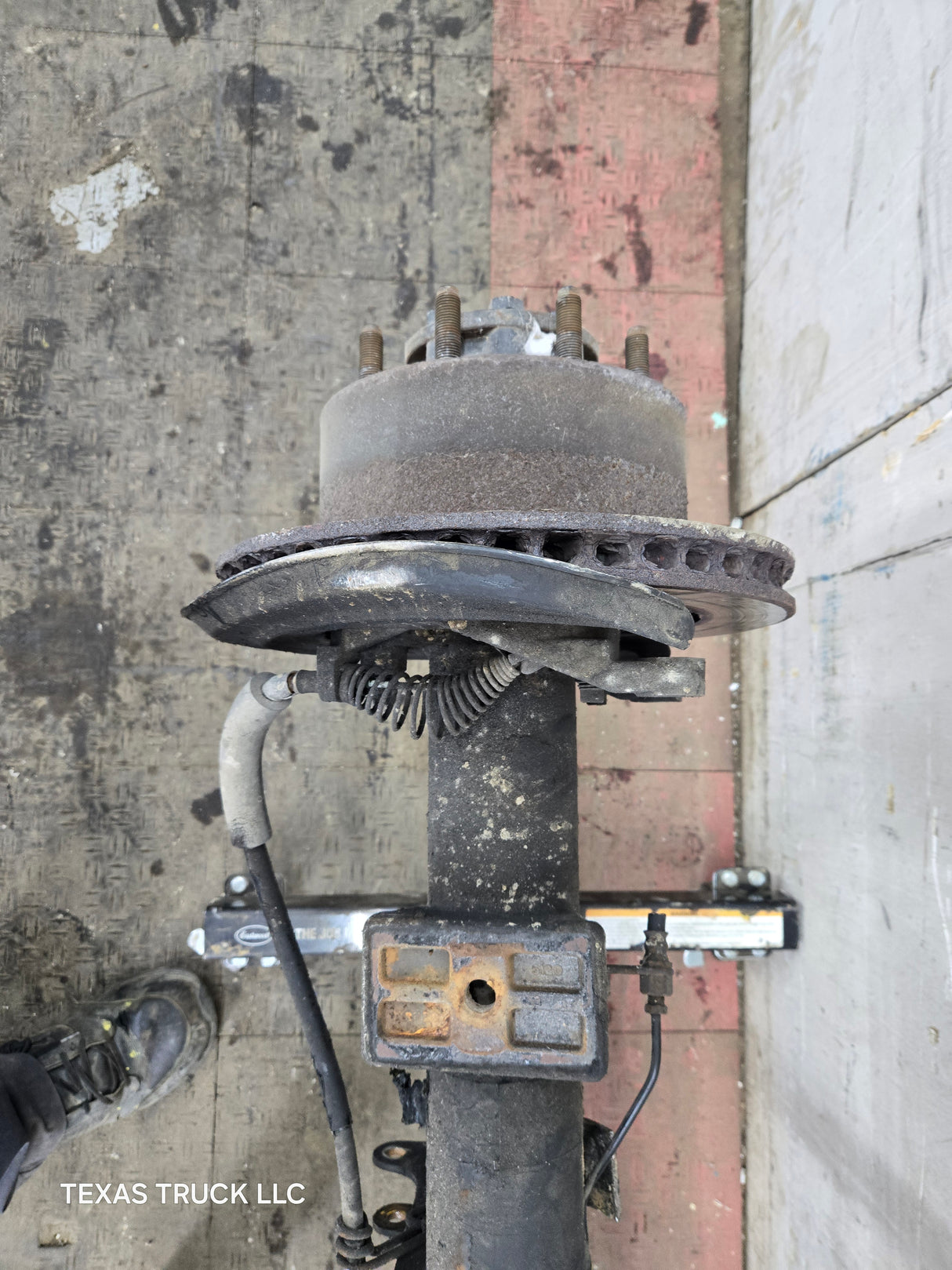 2008-2010 Ford Super Duty F250 F350 SRW Rear Axle 3.73 Gear Ratio