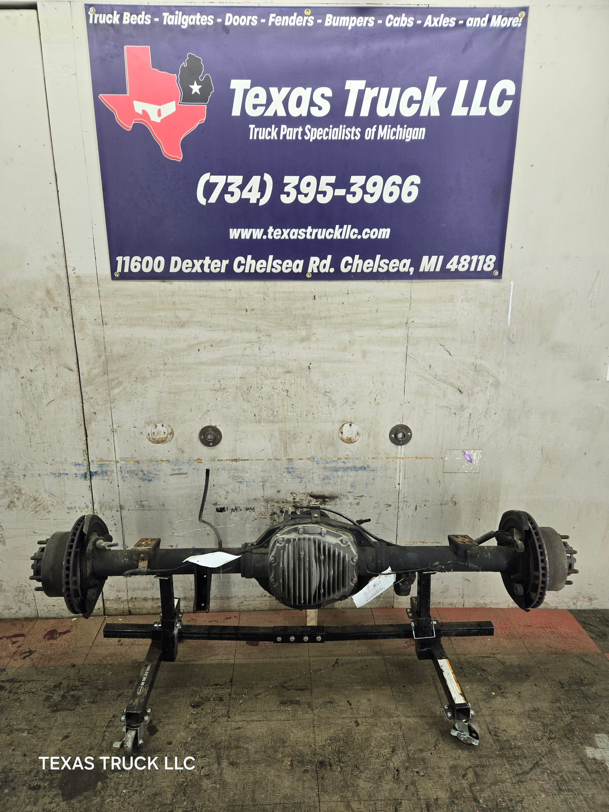 2008-2010 Ford Super Duty F250 F350 SRW Rear Axle 3.73 Gear Ratio