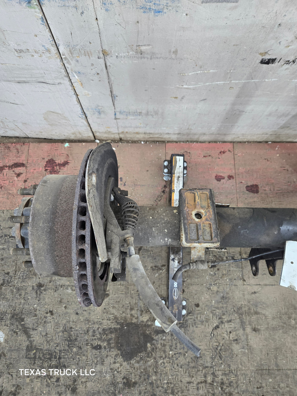 2008-2010 Ford Super Duty F250 F350 SRW Rear Axle 3.73 Gear Ratio