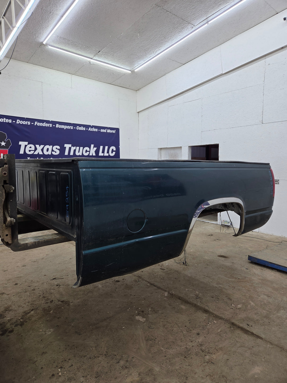1988-1998 Chevrolet / GMC 1500 2500 3500 OBS 8' Long Truck Bed