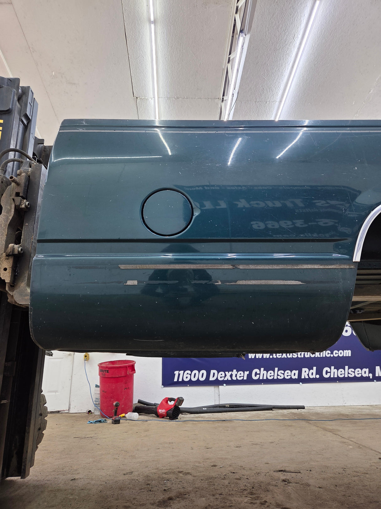 1988-1998 Chevrolet / GMC 1500 2500 3500 OBS 8' Long Truck Bed