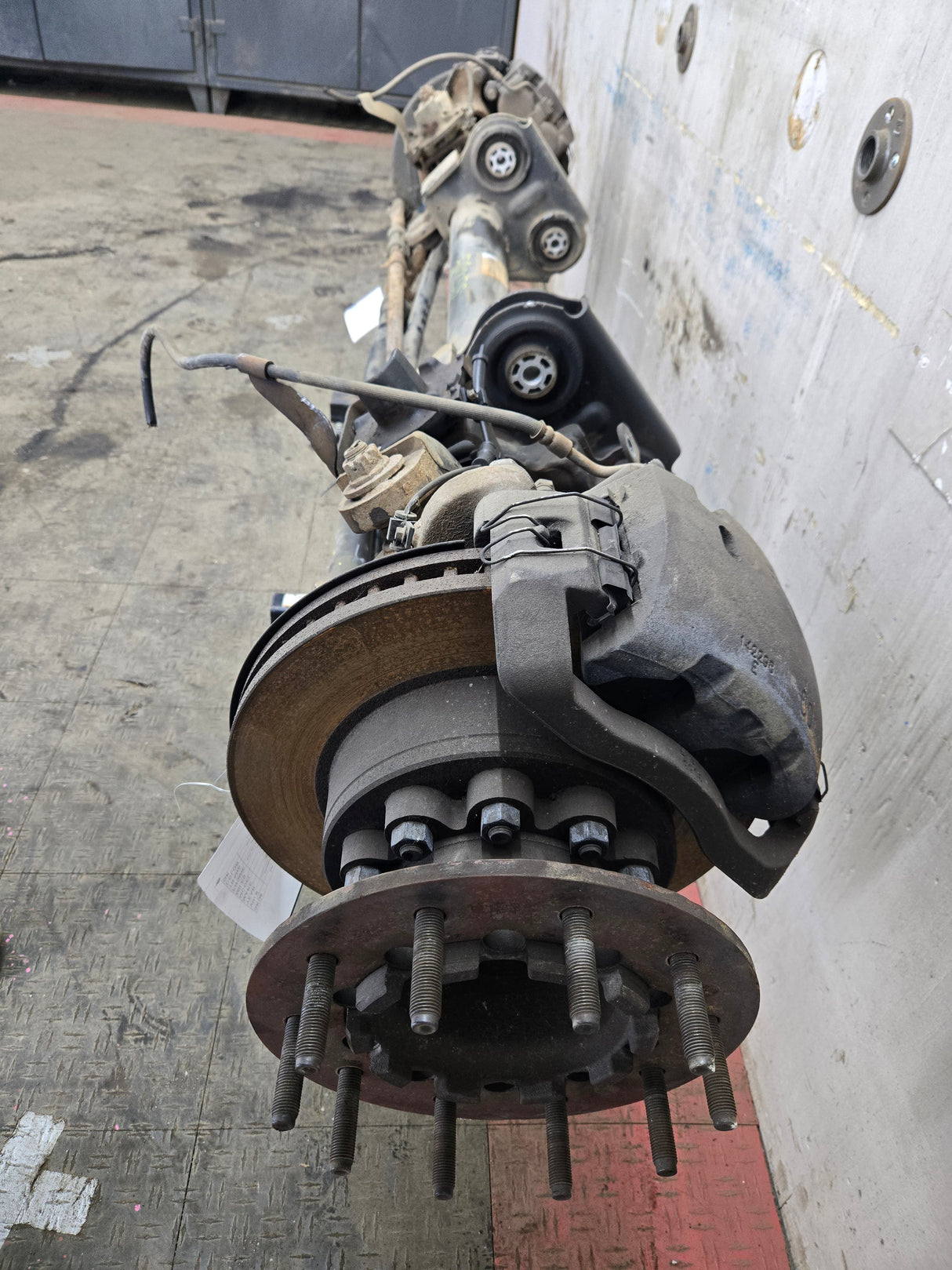 2005-2016 Ford Super Duty F450 F550 FRONT Axle 2wd