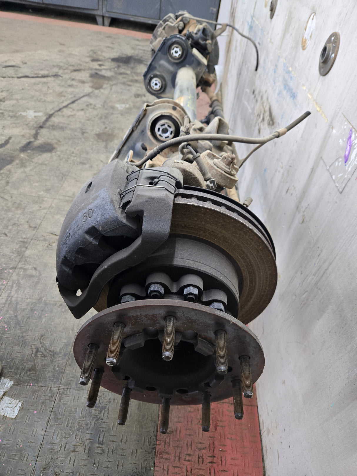 2005-2016 Ford Super Duty F450 F550 FRONT Axle 2wd