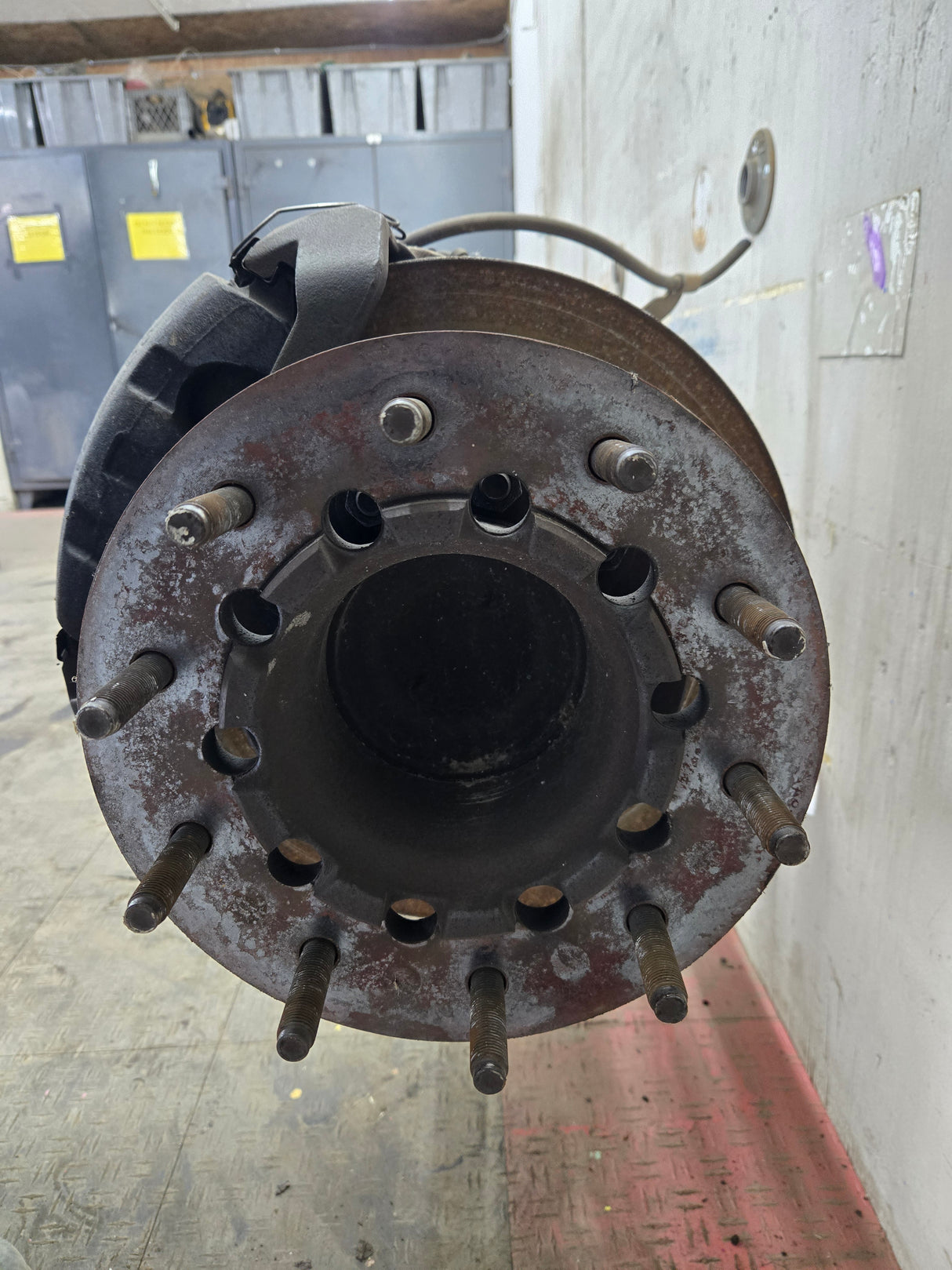2005-2016 Ford Super Duty F450 F550 FRONT Axle 2wd