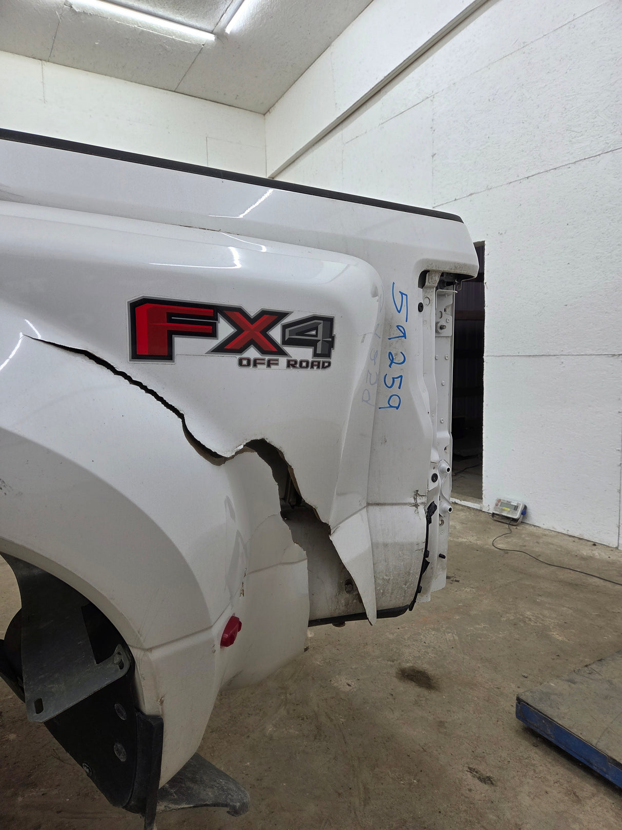 2017-2022 Ford Super Duty F350 F450 F550 8' Dually Bed