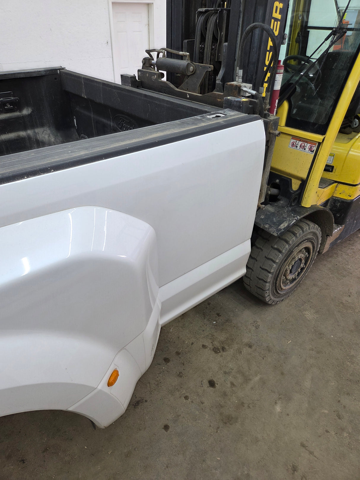 2017-2022 Ford Super Duty F350 F450 F550 8' Dually Bed