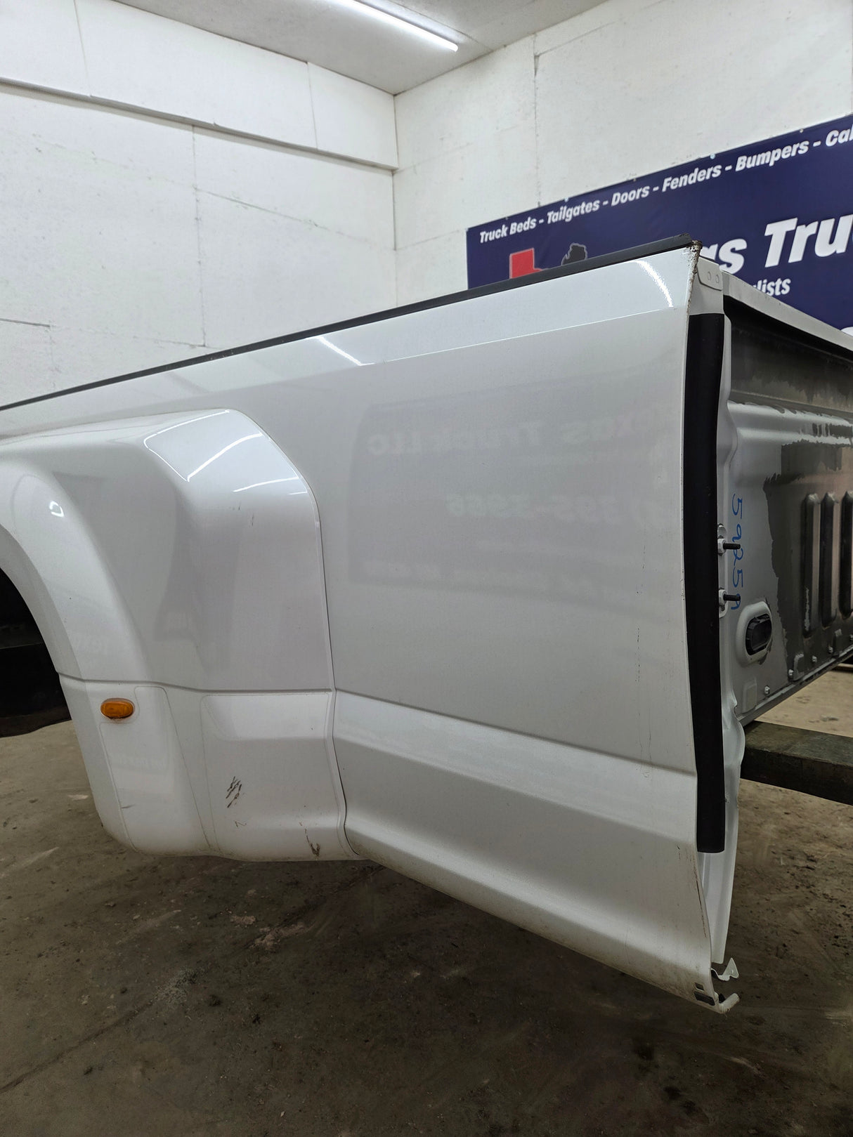 2017-2022 Ford Super Duty F350 F450 F550 8' Dually Bed