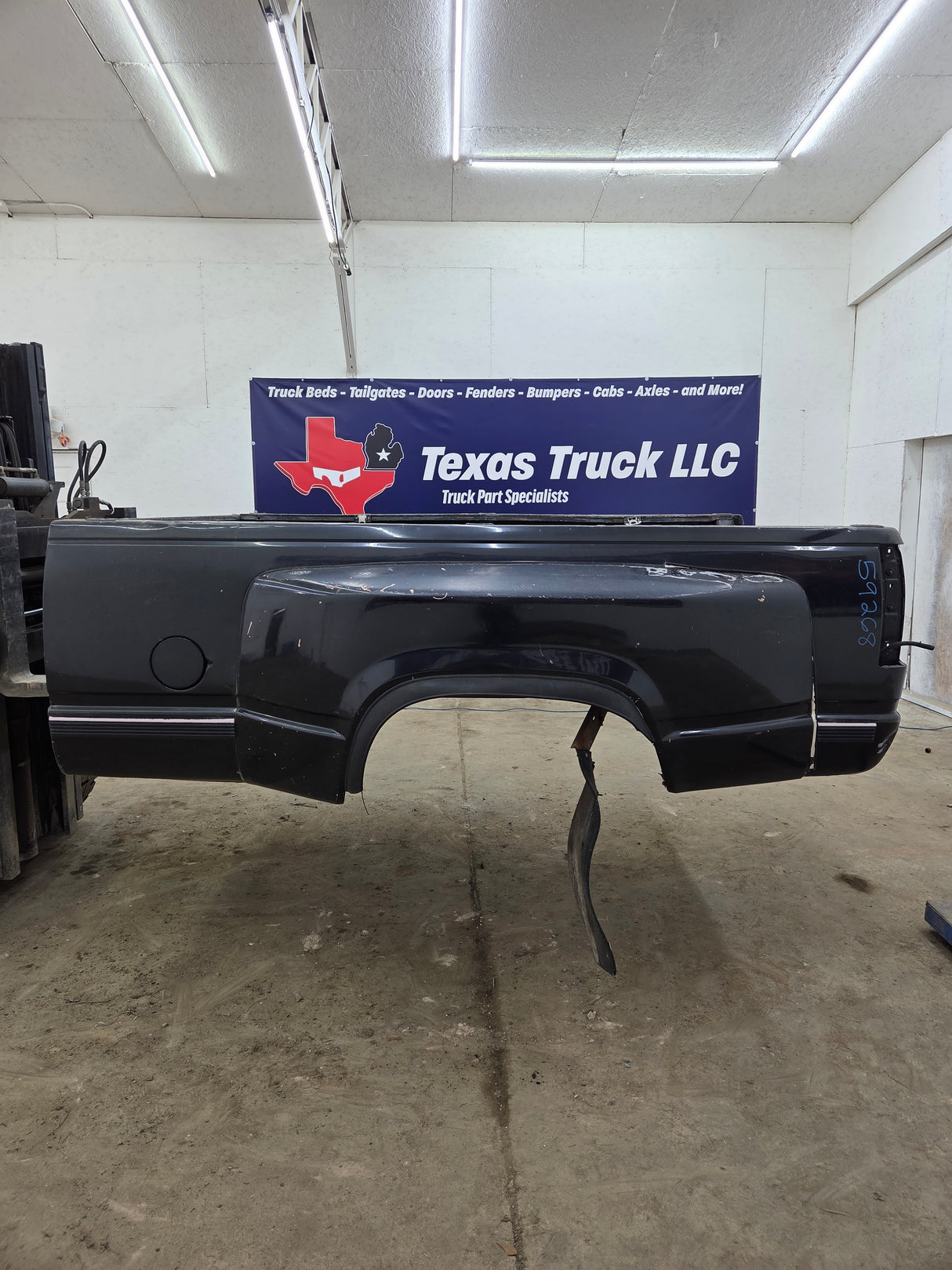 1988-2000 Chevrolet Silverado / GMC Sierra 3500 OBS 8' Dually Truck Bed - Black