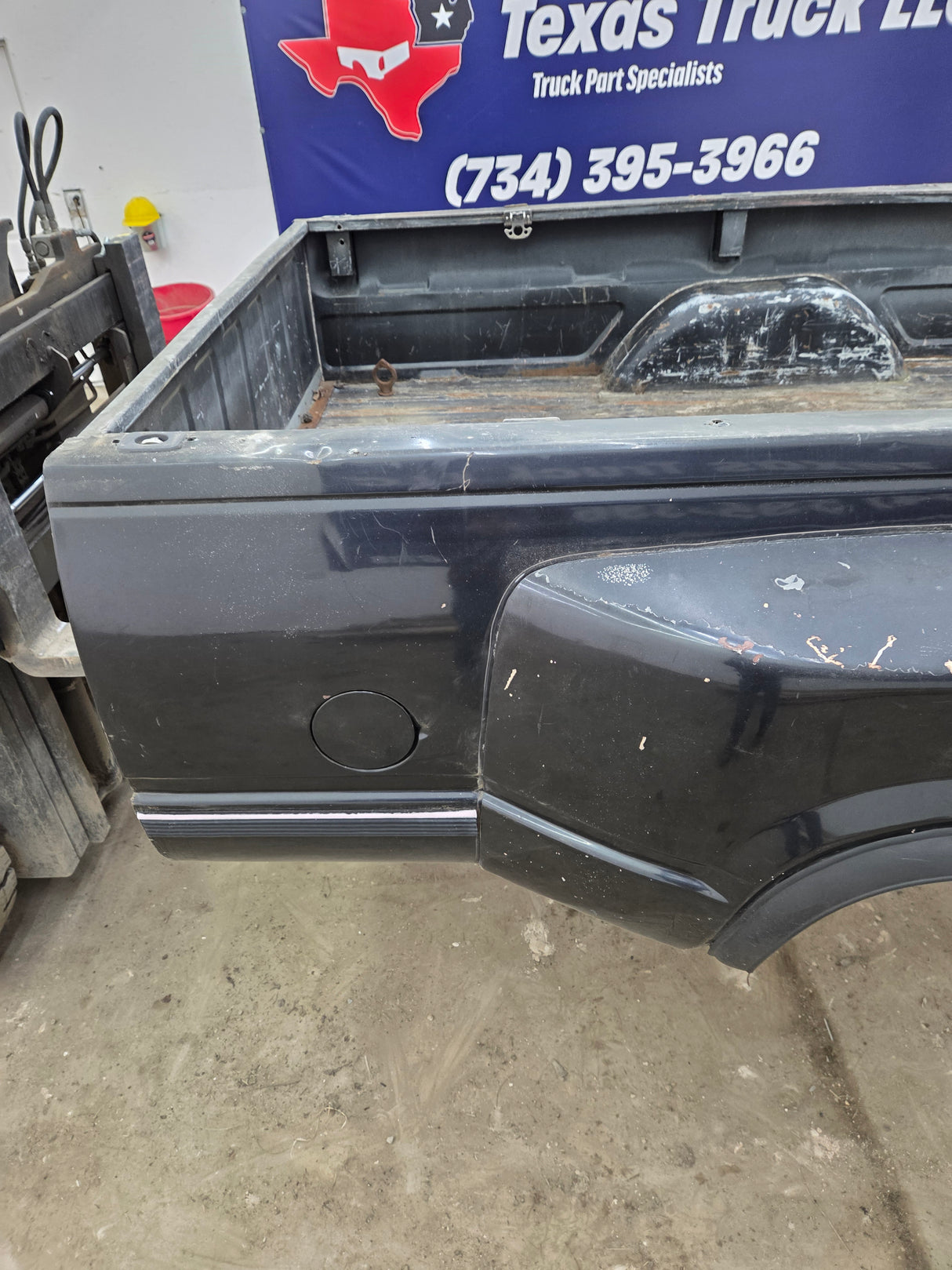 1988-2000 Chevrolet Silverado / GMC Sierra 3500 OBS 8' Dually Truck Bed - Black