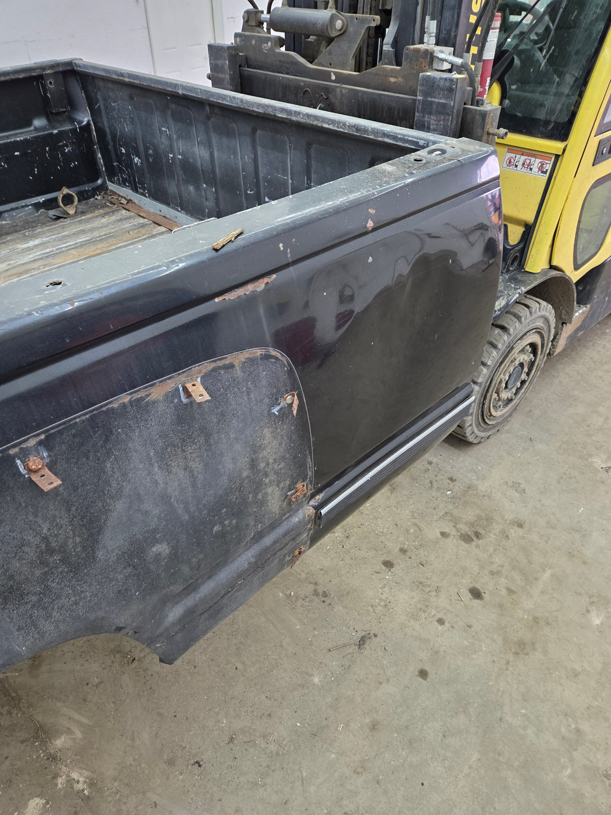 1988-2000 Chevrolet Silverado / GMC Sierra 3500 OBS 8' Dually Truck Bed - Black