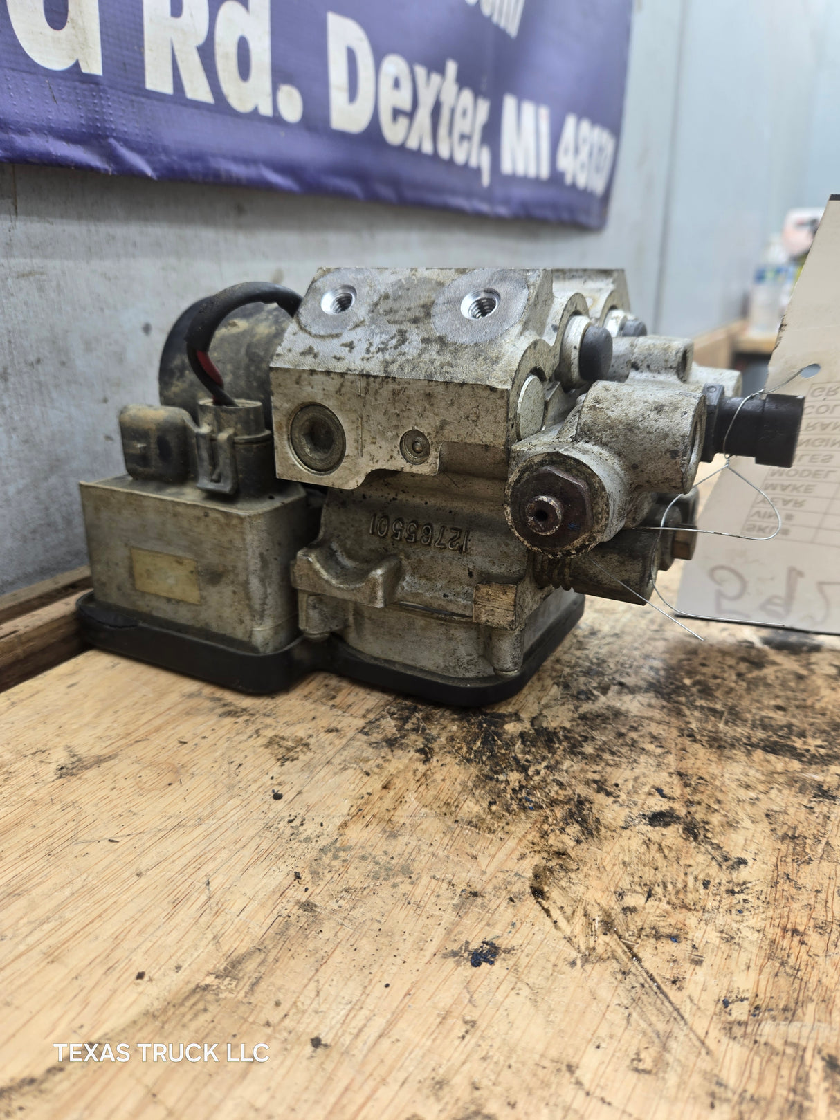 2000 GMC C2500 C3500 ABS Pump Module Control Assembly