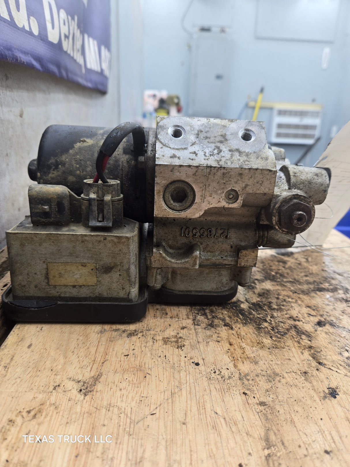 2000 GMC C2500 C3500 ABS Pump Module Control Assembly