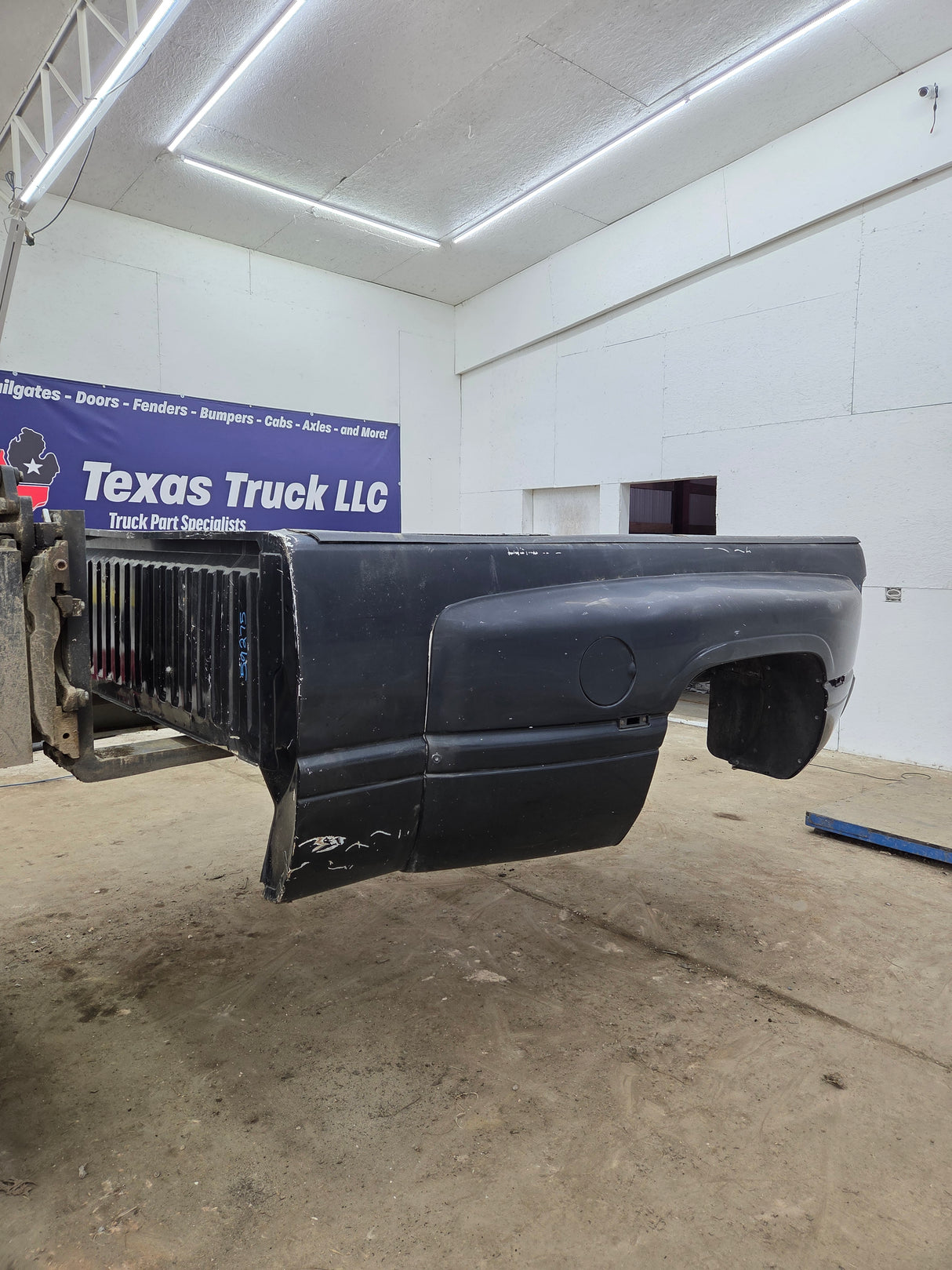 1994-2002 Dodge Ram 3500 2nd Gen Dually 8' Long Truck Bed