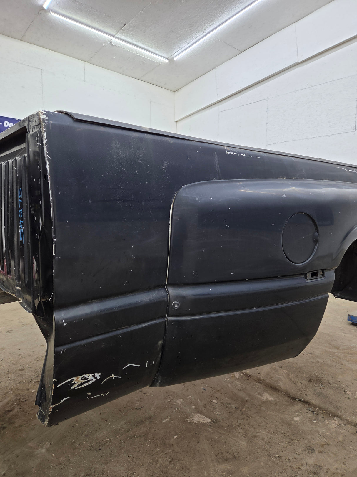1994-2002 Dodge Ram 3500 2nd Gen Dually 8' Long Truck Bed
