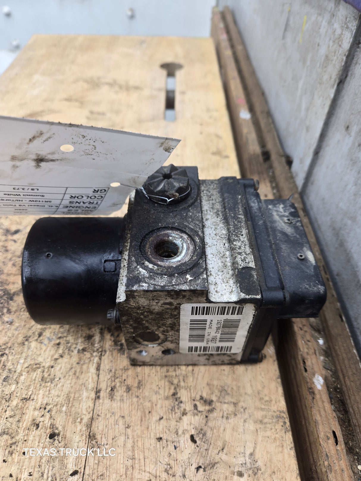 2008-2010 Ford Super Duty F250 F350 ABS Pump Module Control Assembly 7C34-2C346-AJ