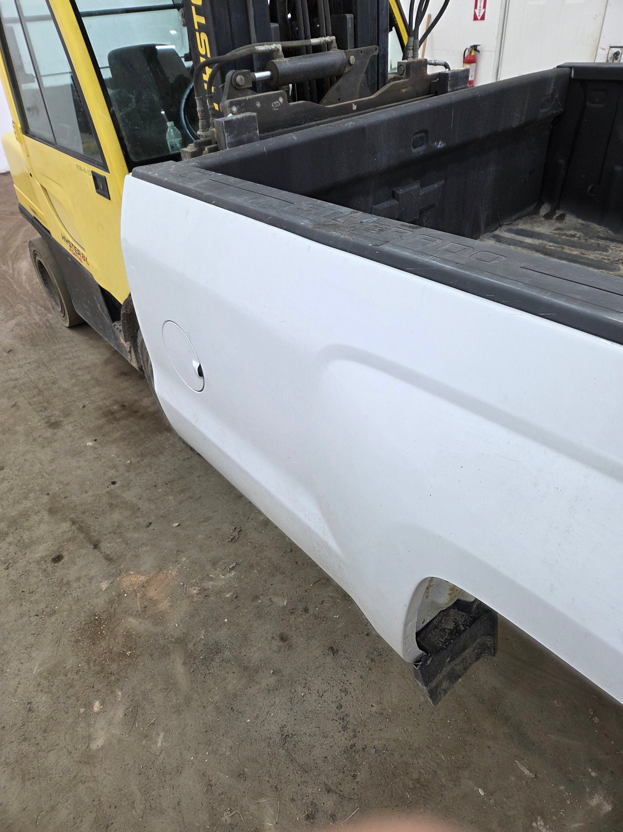 2014-2019 Chevrolet Silverado 1500 2500HD 3500HD 8' Long Truck Bed