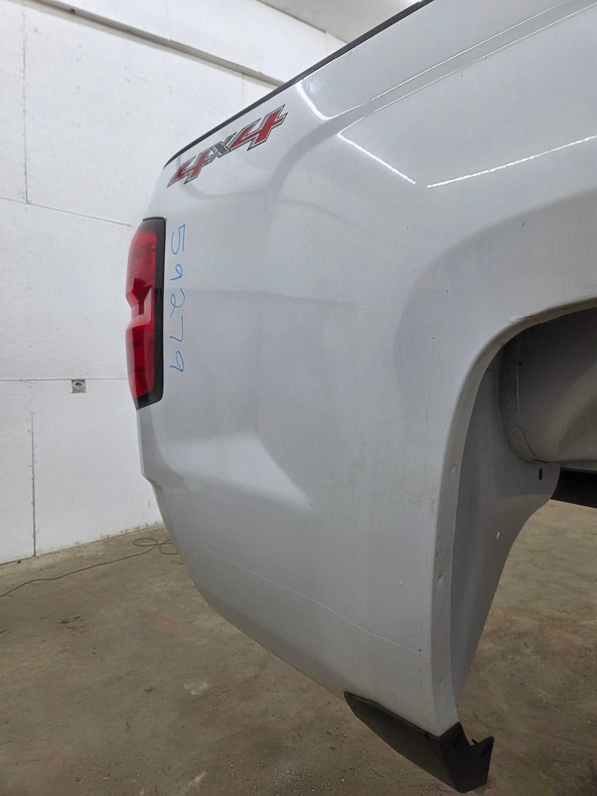 2014-2019 Chevrolet Silverado 1500 2500HD 3500HD 8' Long Truck Bed
