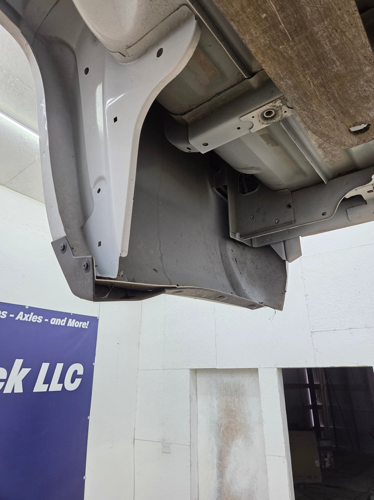 2014-2019 Chevrolet Silverado 1500 2500HD 3500HD 8' Long Truck Bed