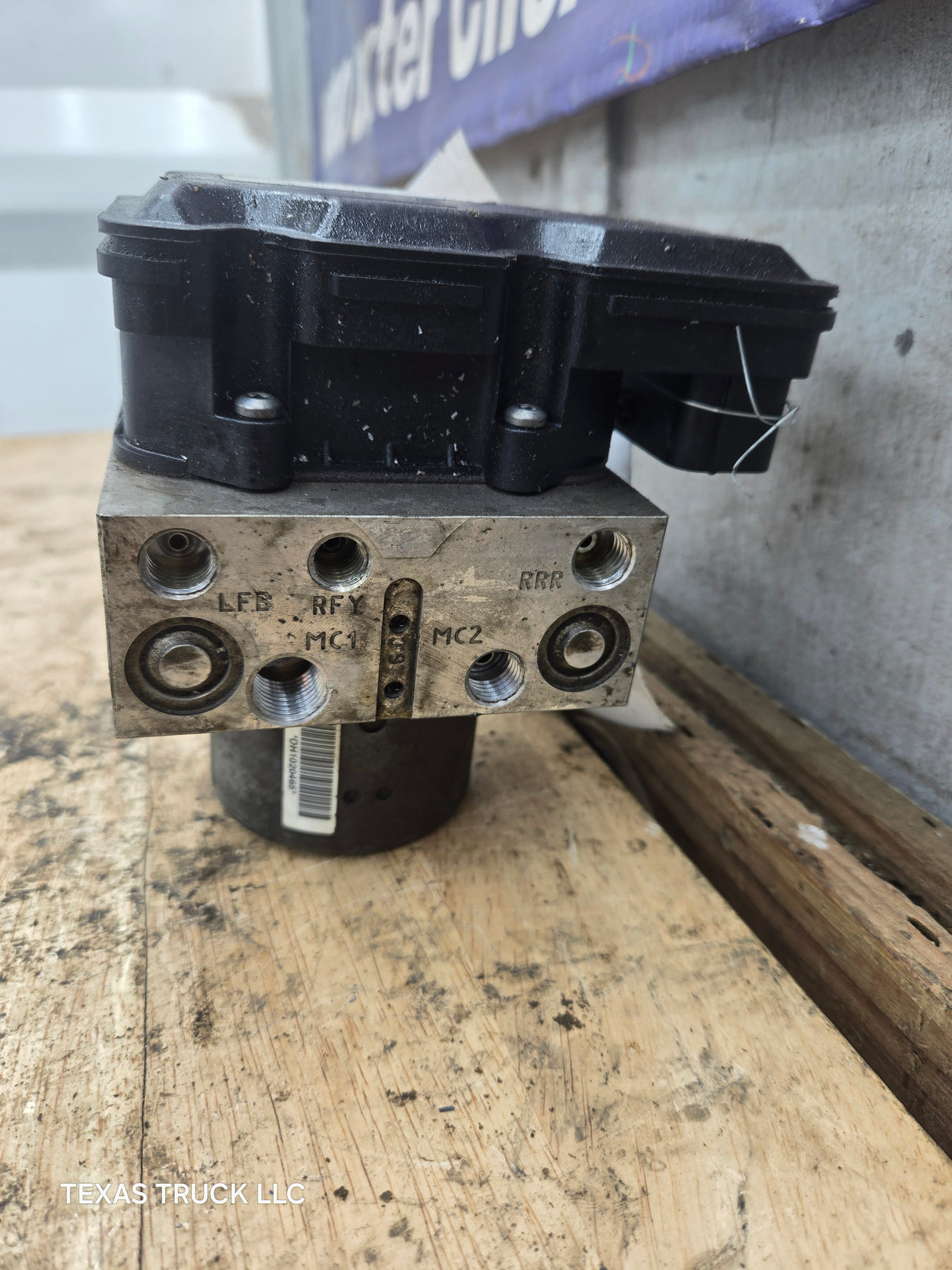 2012 Ford Super Duty F450 F550 ABS Pump Module Control Assembly - BC34-2C346-AH