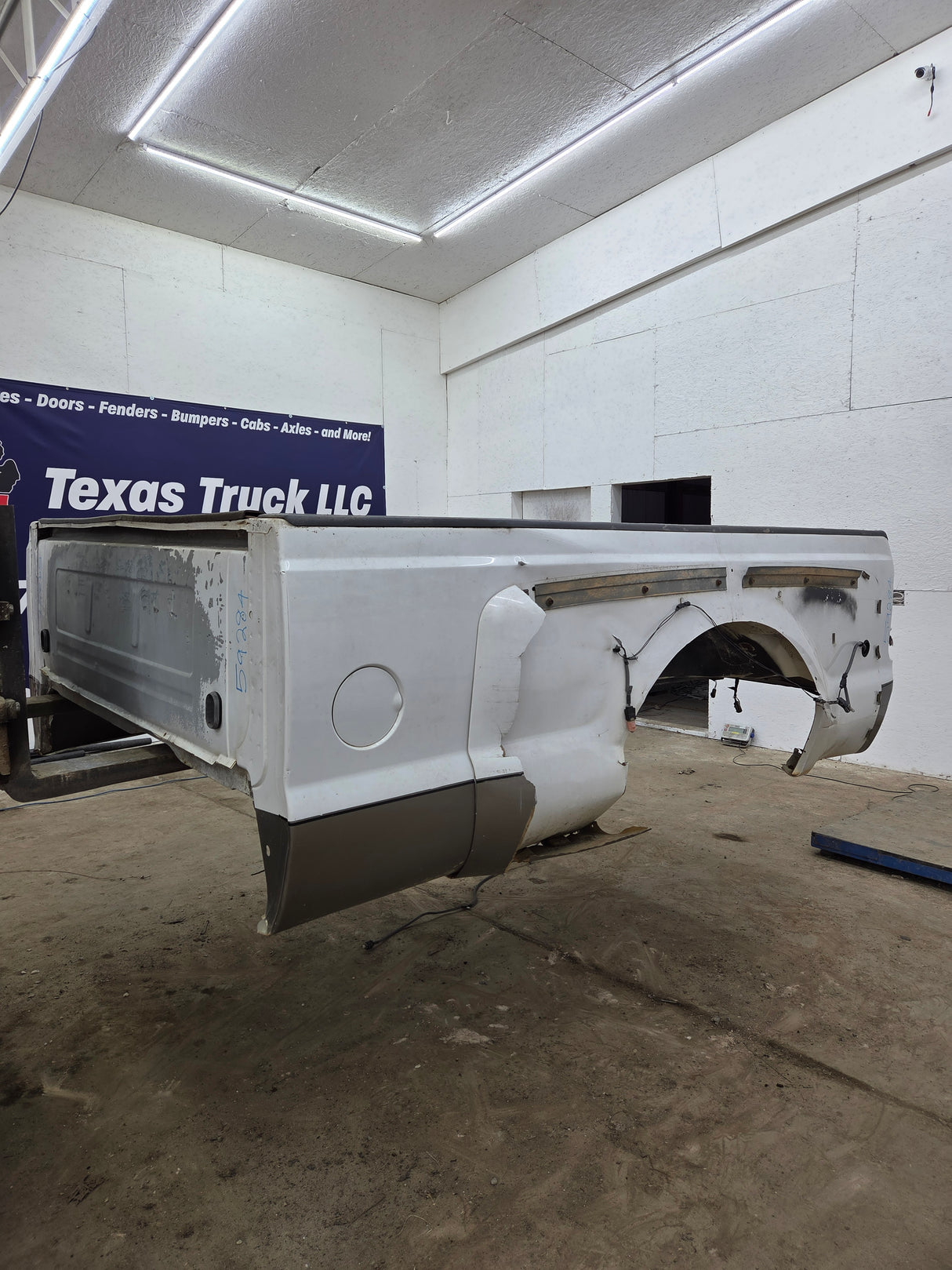 1999-2010 Ford F350 F450 F550 Super Duty 8' Dually Long Truck Bed