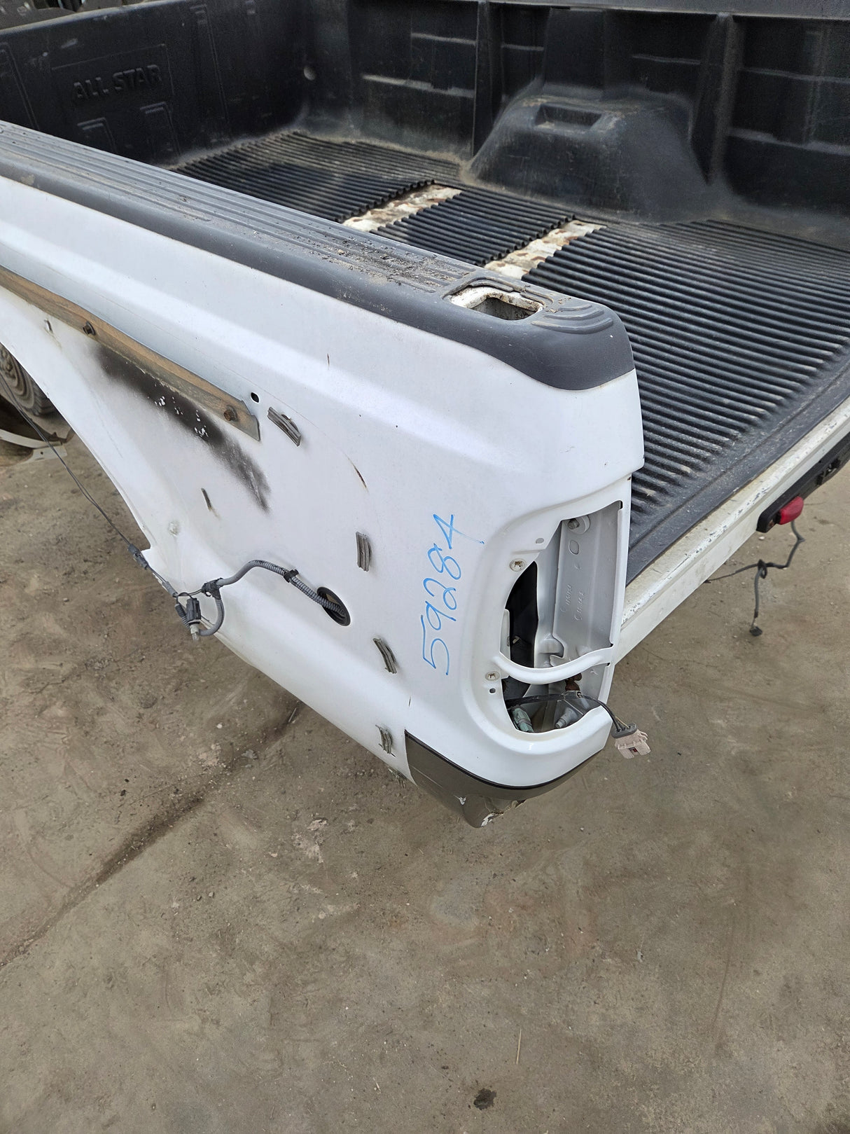 1999-2010 Ford F350 F450 F550 Super Duty 8' Dually Long Truck Bed