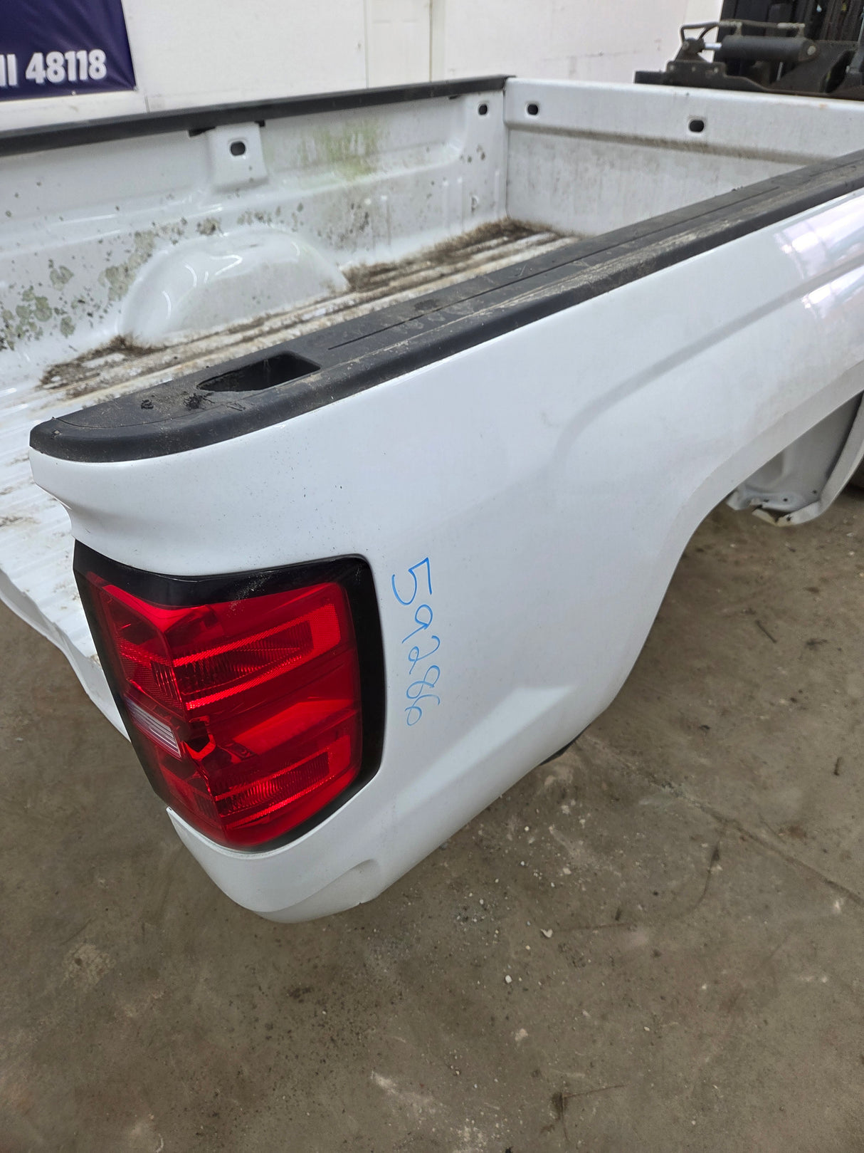 2014-2019 Chevrolet Silverado 1500 2500 3500 HD 8' Long Truck Bed