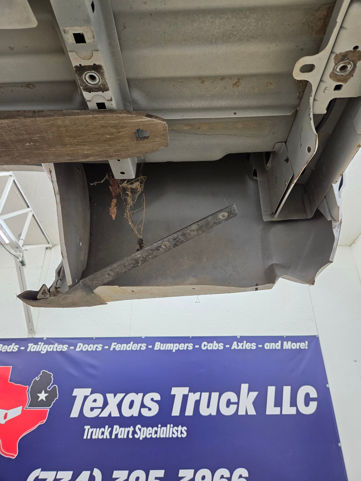 2014-2019 Chevrolet Silverado 1500 2500 3500 HD 8' Long Truck Bed