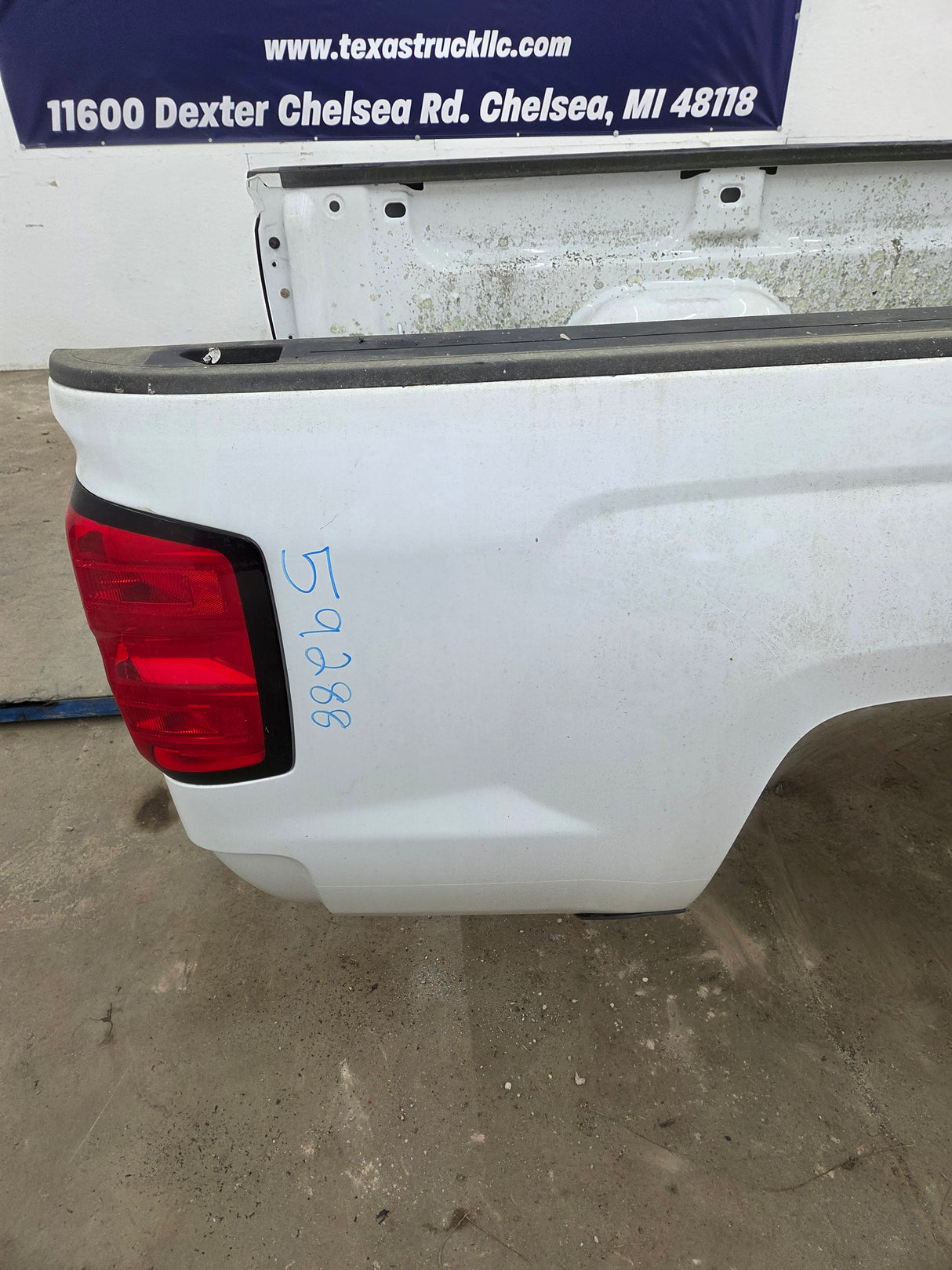 2014-2019 Chevrolet Silverado 1500 2500 3500 HD 8' Long Truck Bed