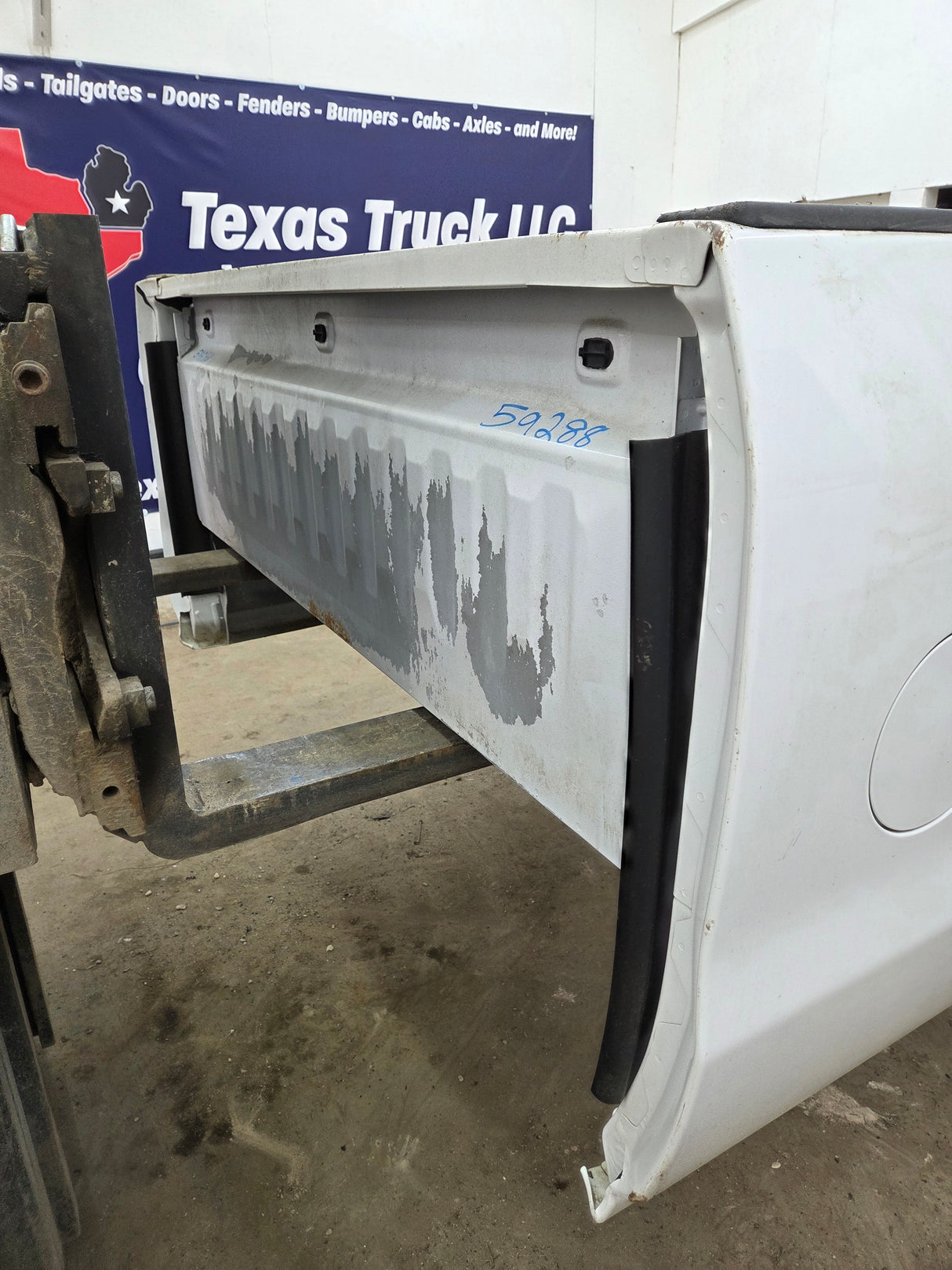 2014-2019 Chevrolet Silverado 1500 2500 3500 HD 8' Long Truck Bed