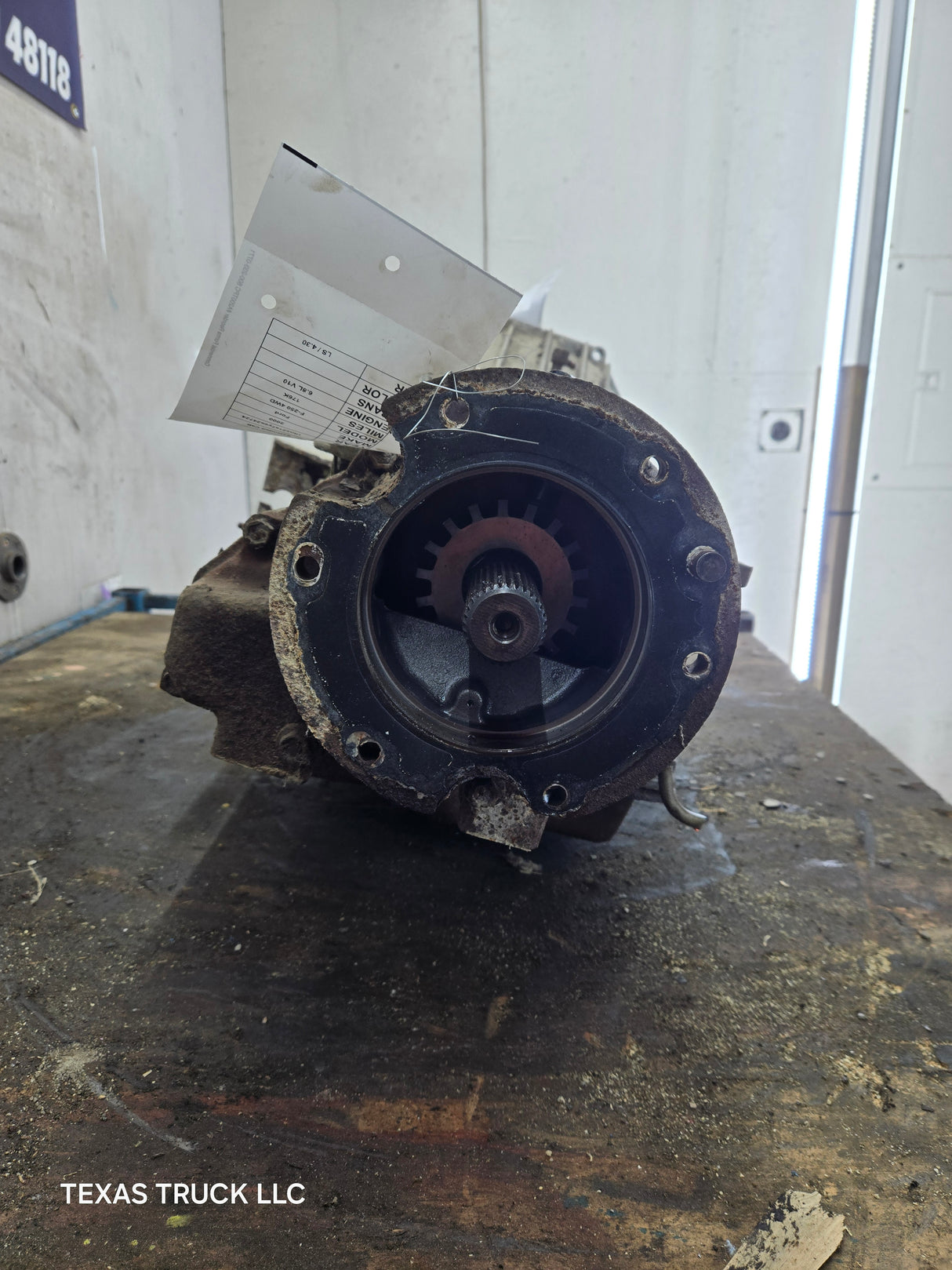 4r100 Automatic Transmission 4wd Ford F250 F350 F450 F550 Super Duty 6.8L v10 triton 5.4L v8