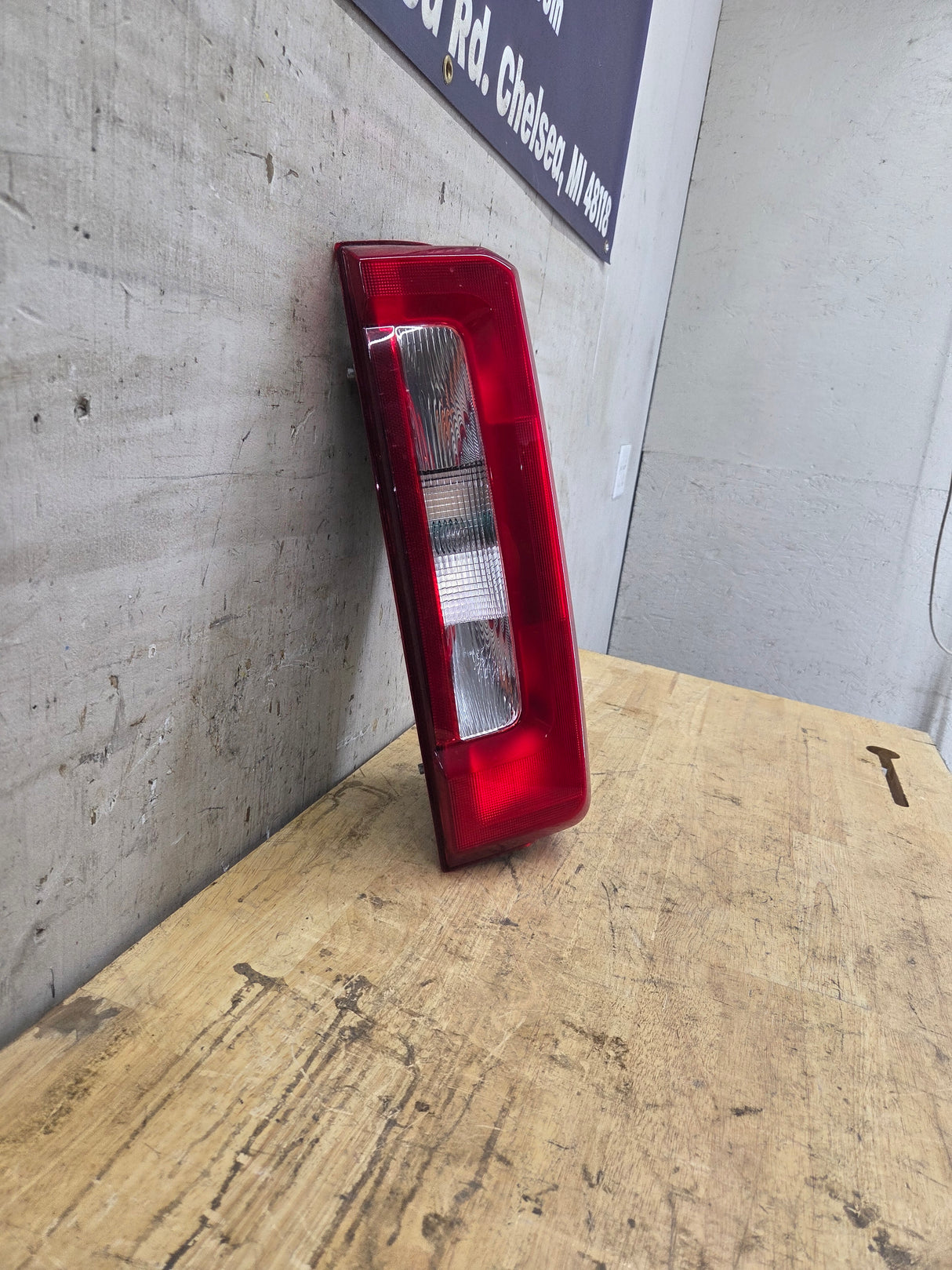 2023-2026 Ford Super Duty F250 F350 F450 F550 OEM RH Passenger Side Tail Light PC3B-13B504-A