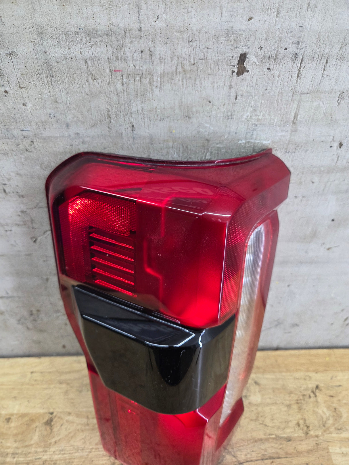 2023-2026 Ford Super Duty F250 F350 F450 LH Driver Side Incandescent Tail Light With Bliss PC3B-13B505-B