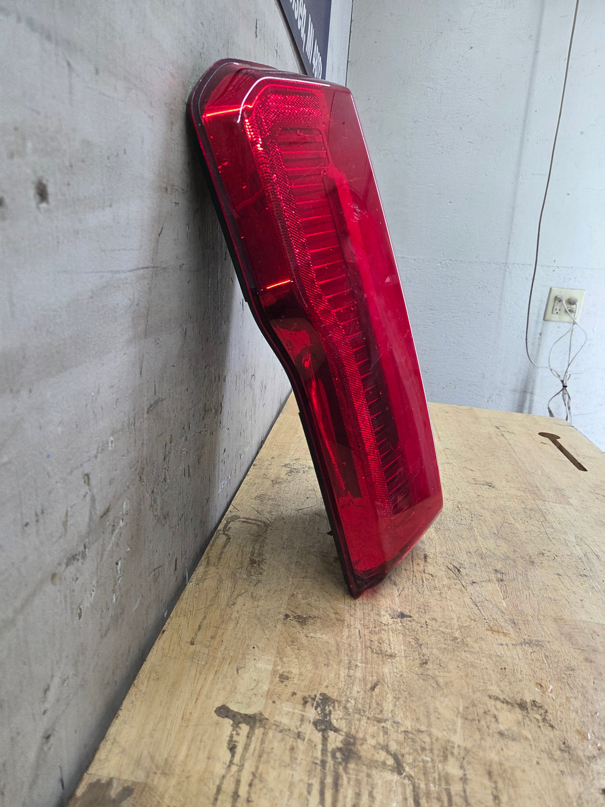 2023-2026 Ford Super Duty Driver Side Tail Light PC3B-13B505-AG F250 F350 F450 F550